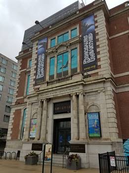 Front entrance to the Academy of Natural Sciences of Drexel University, Philadelphia, PA.
